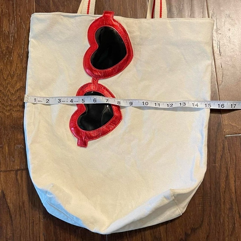 Bath & Body Works Canvas Tote Bag Heart Sunglasses Zip Top Shopper Purse - Picture 6 of 8